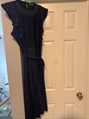 NEW Navy Blue Ruffle Sleeve Pleated Midi Dress w/Embellished Neckline. Size 10.